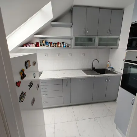 Privatna Soba Marijana-olja Homestay szállás Surčin