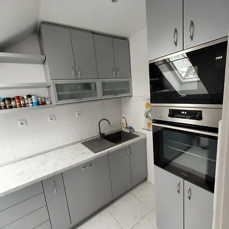 Privatna Soba Marijana-olja Surčin